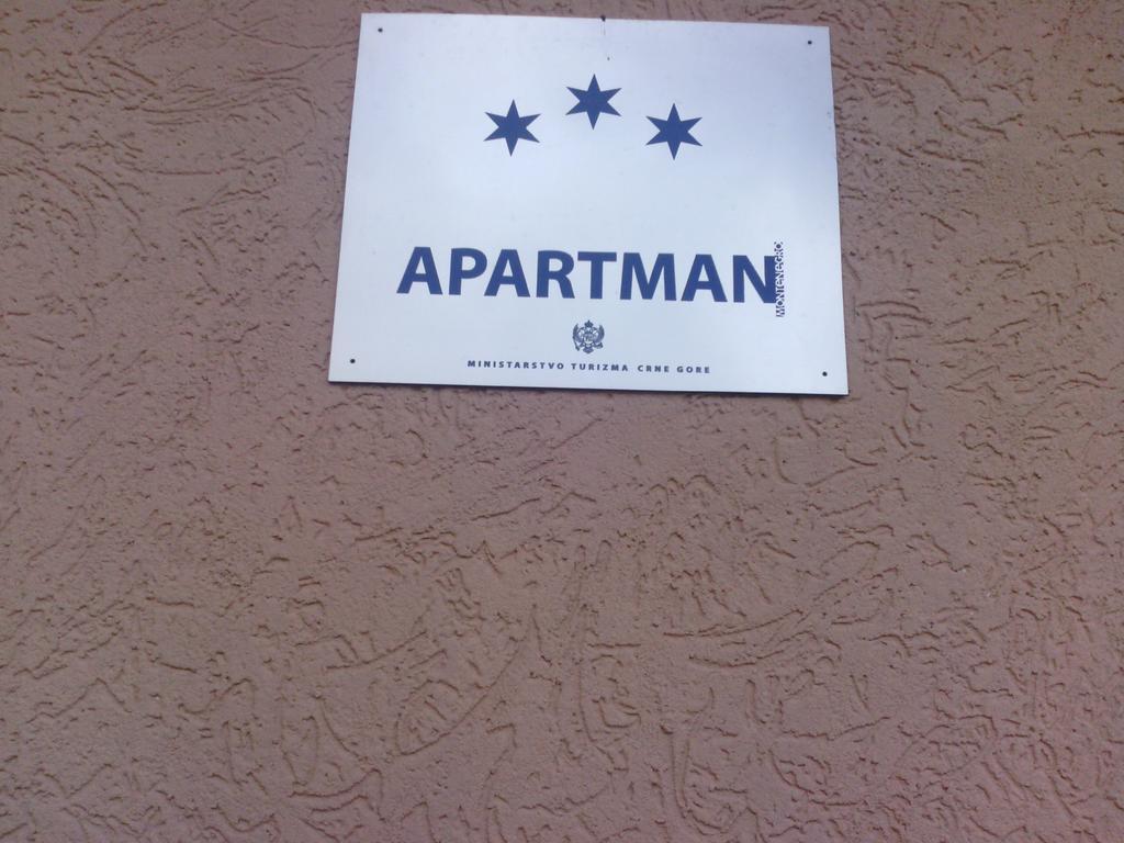Apartments Mitrovic Podlicak スヴェティ・ステファン エクステリア 写真